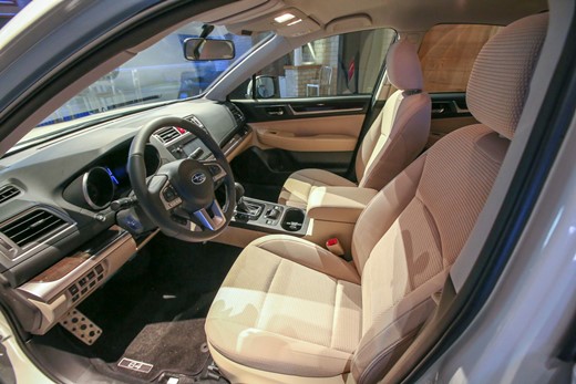 סובארו B4 סובארו B4